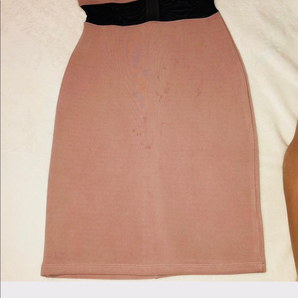 Dress - Picture 3 of 4